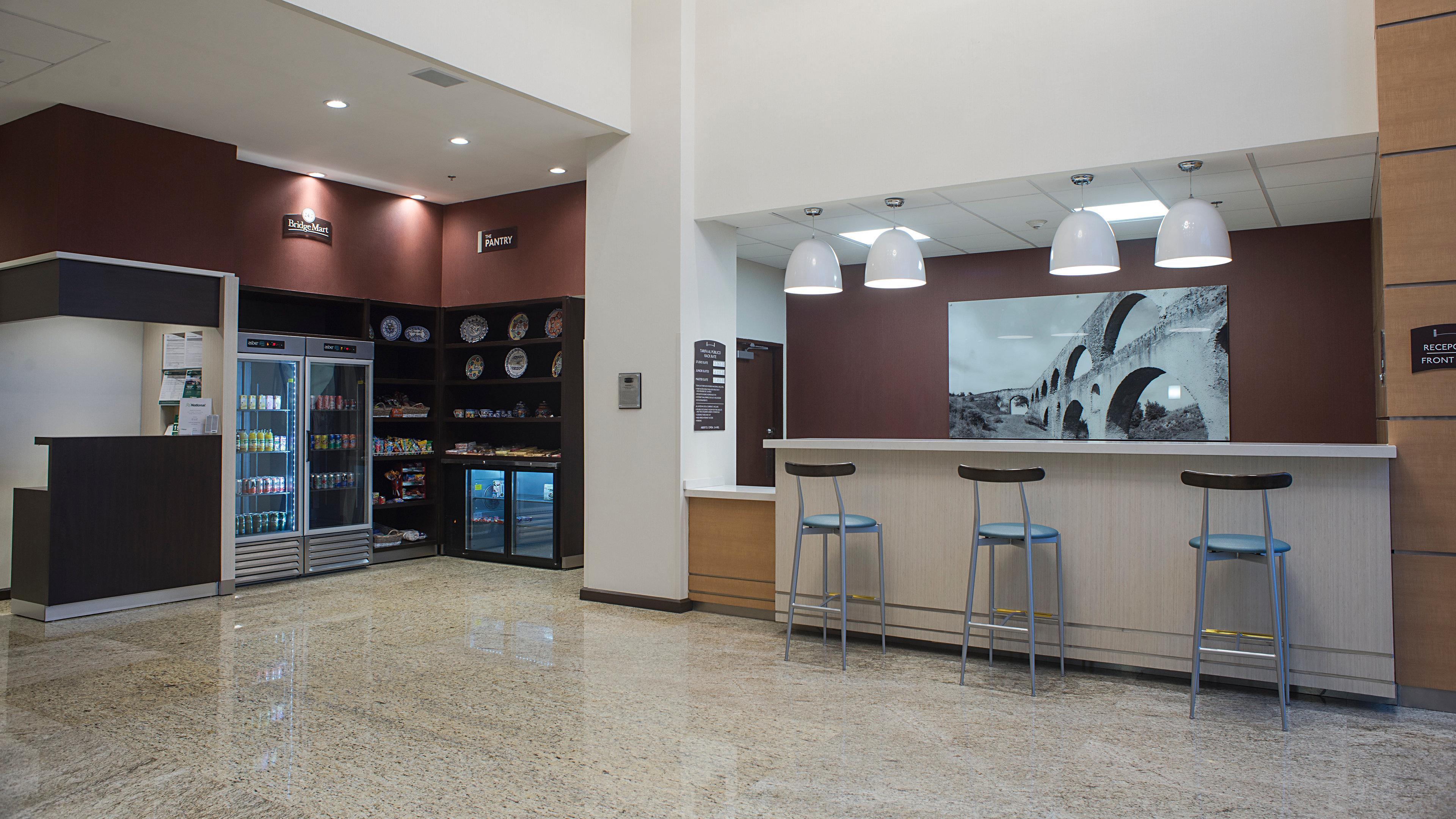 Staybridge Suites Puebla By Ihg Buitenkant foto