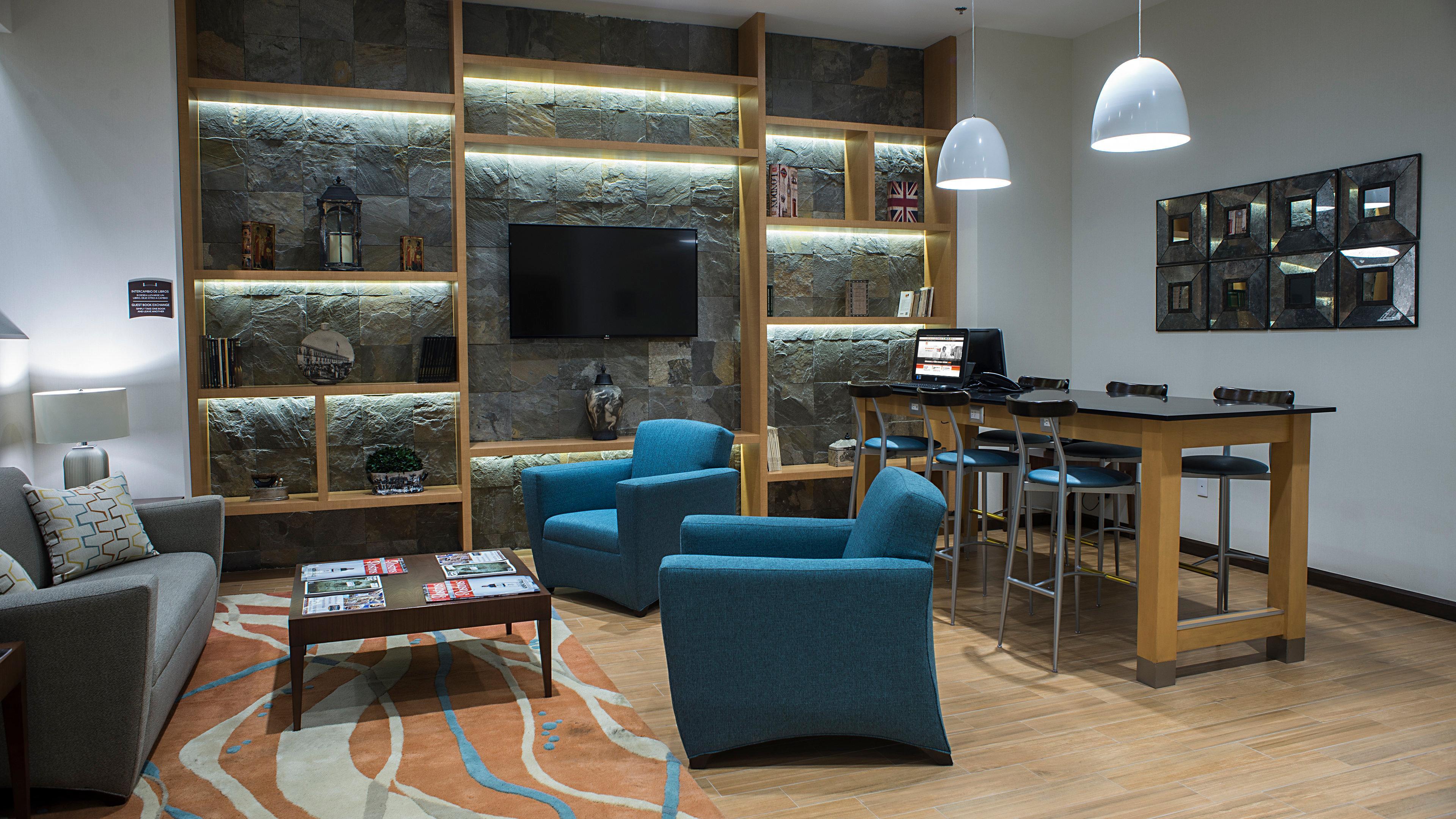 Staybridge Suites Puebla By Ihg Buitenkant foto