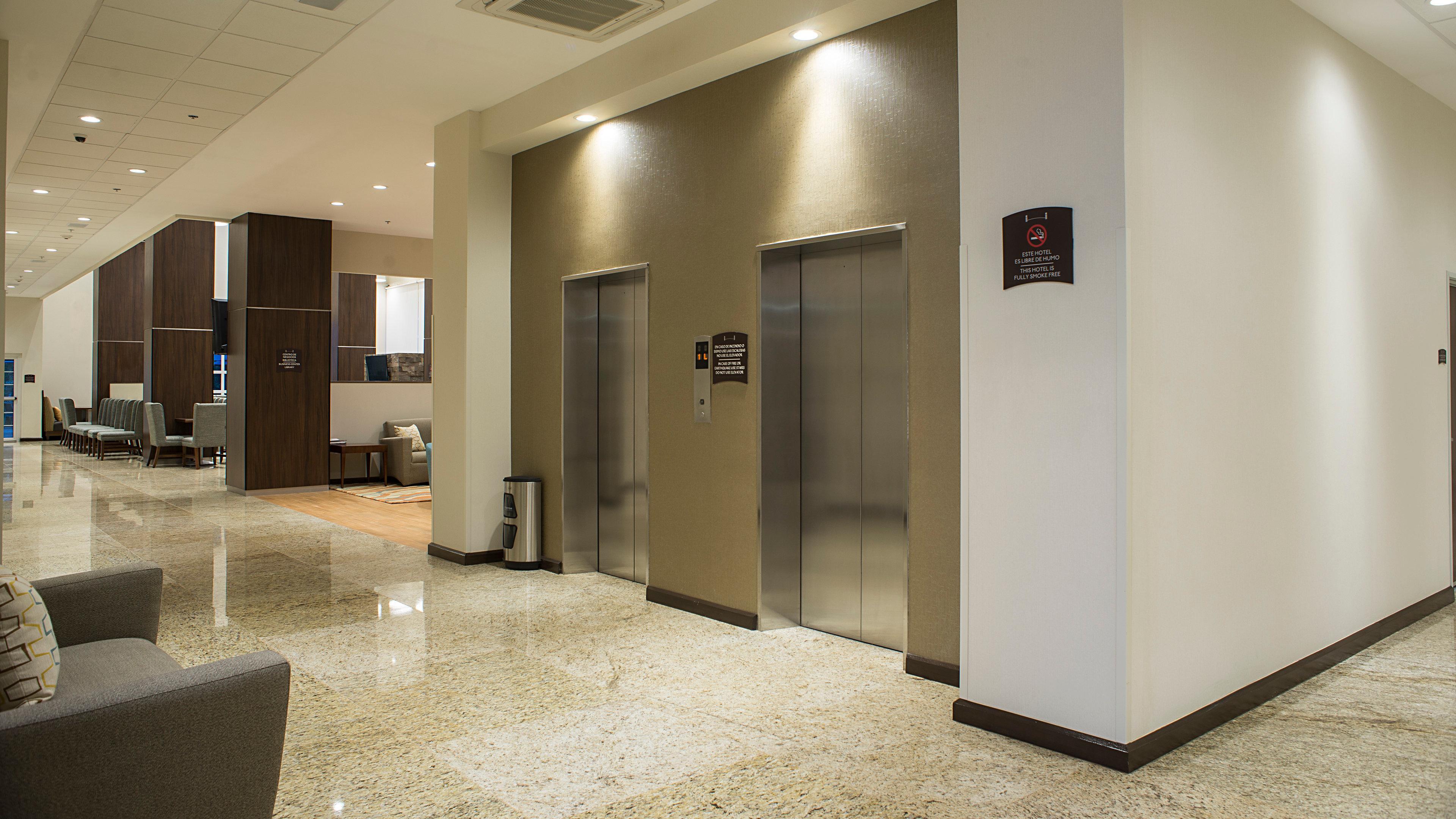 Staybridge Suites Puebla By Ihg Buitenkant foto