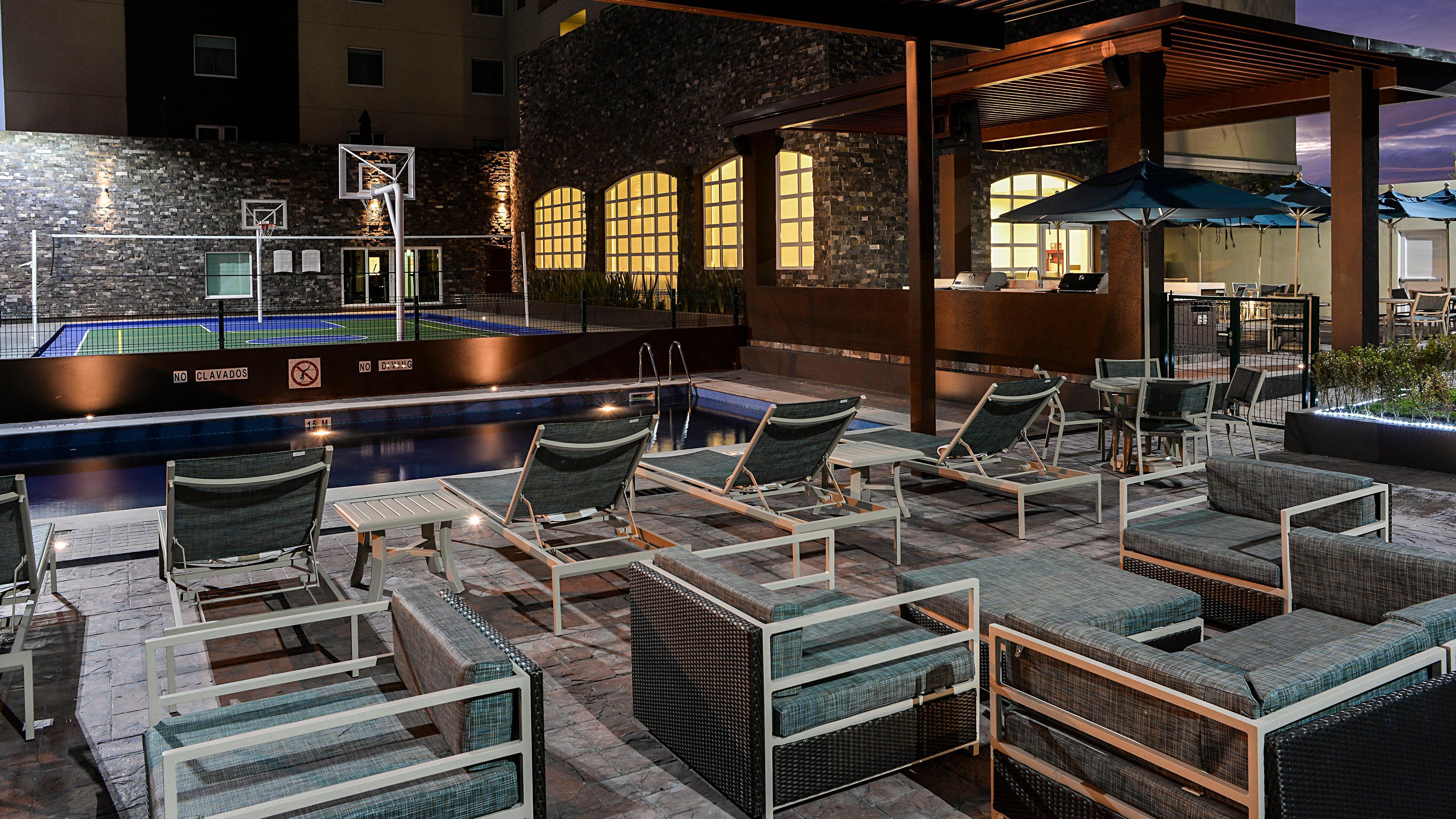 Staybridge Suites Puebla By Ihg Buitenkant foto